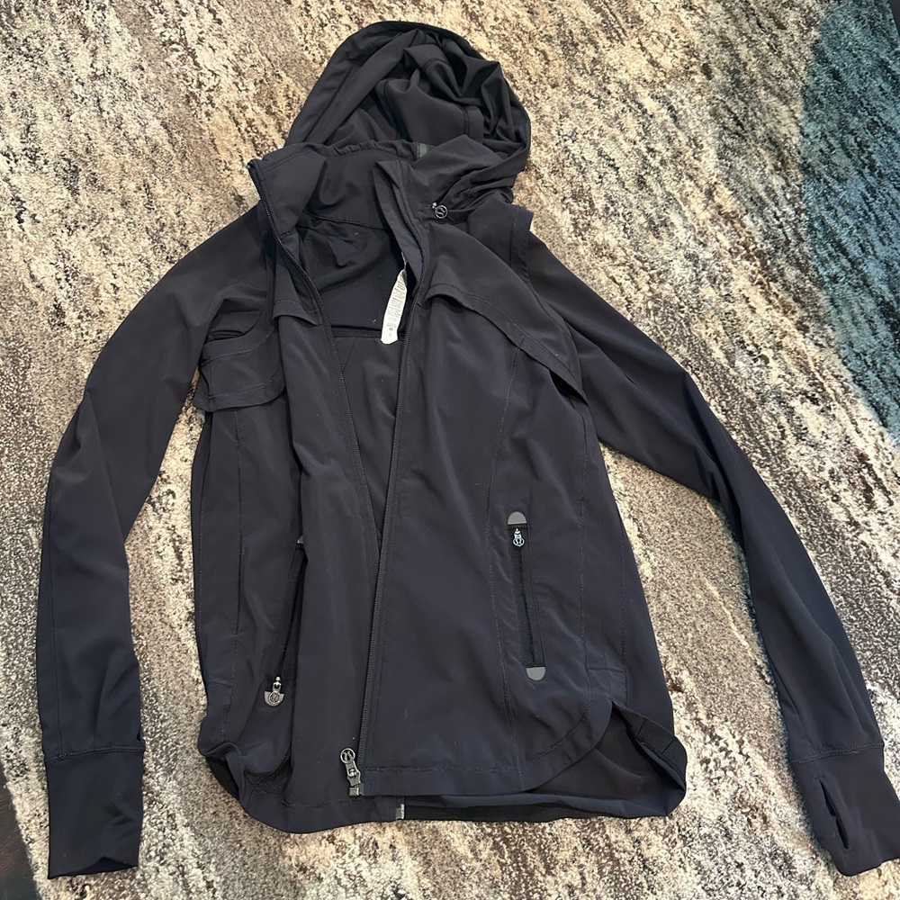 Lululemon black jacket